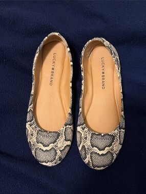 Lucky Brand Snake-Print Ballet Flats in Black and Cream
